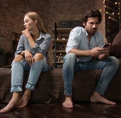 imgi_19_Relationship-Diffculties-@2x-pilz3b7qmx6pliuoouo6w6ank62gvbqgtlpw11g3ta